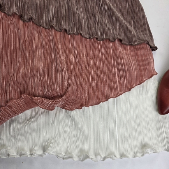 Connected Elegant Color block Mauve Pleated Dress Sz 12 - Picture 6 of 14